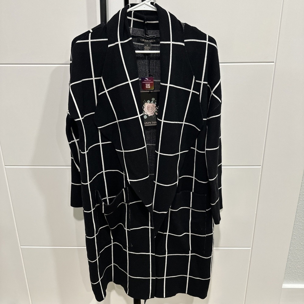 Womans Caroline Taylor Long Sleeve Open Front Cardigan Sweater M Black White NWT